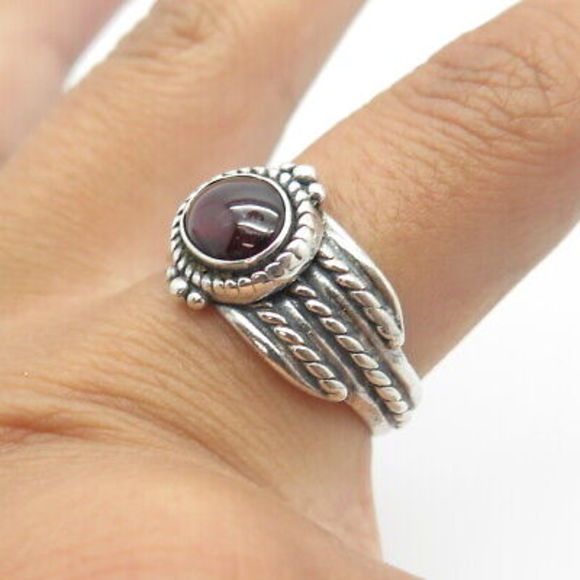 925 Sterling Silver Vintage Real Amethyst Gemstone Ring Size 9 - Picture 2 of 8
